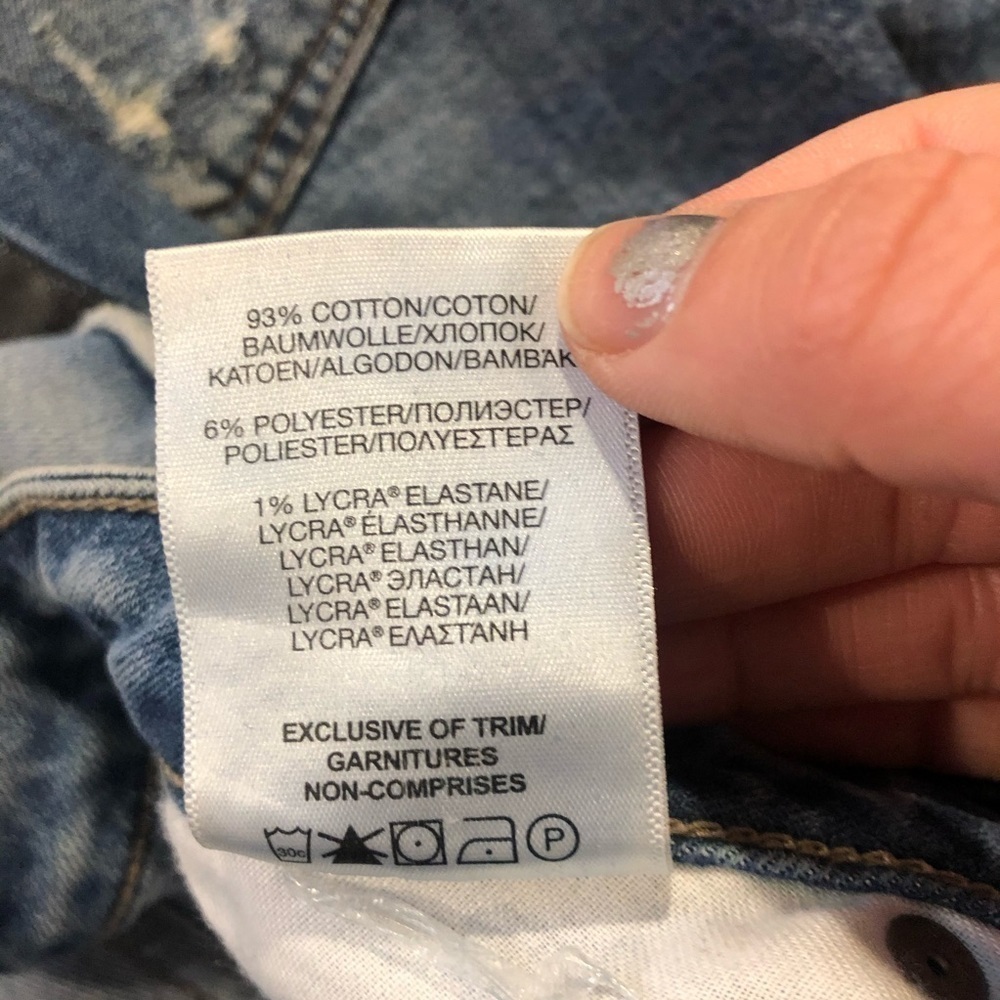 Silver Jeans - Picture 11 of 14